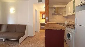Hostal Ripoll Ibiza 0*, איביזה העיר ספרד