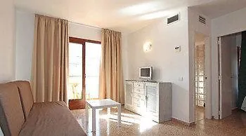 Hostal Ripoll Ibiza 0*, איביזה העיר