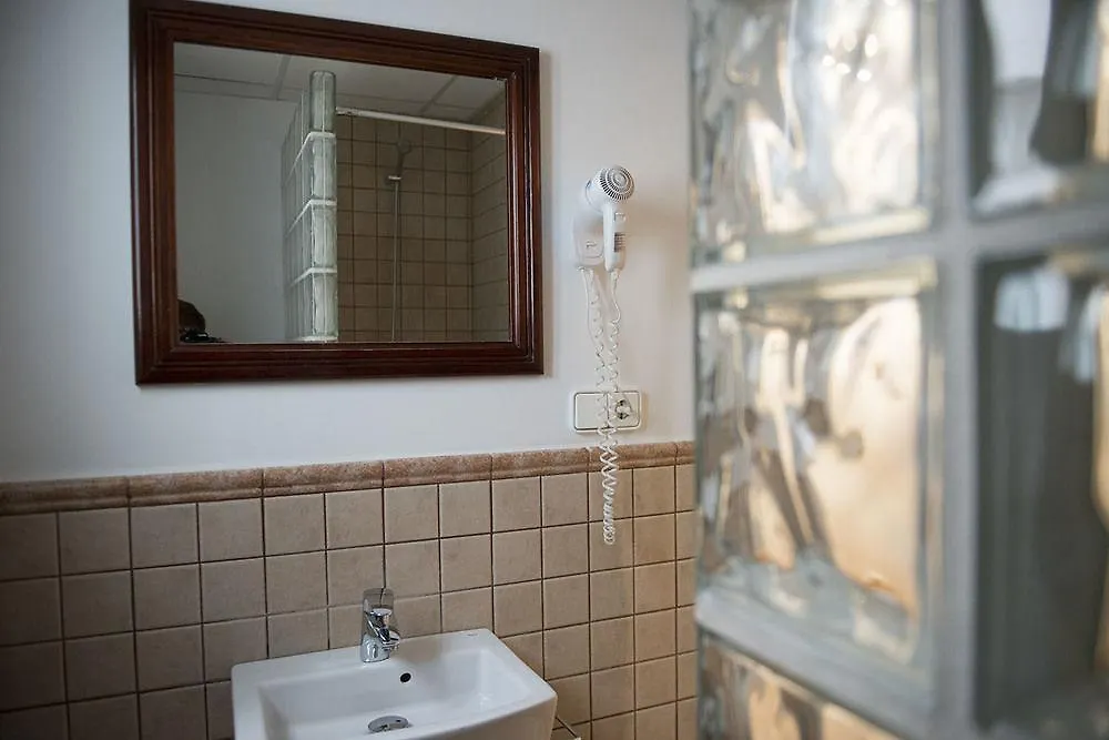 בית הארחה Hostal Ripoll Ibiza ספרד